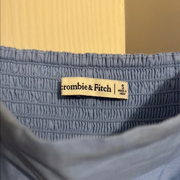 Abercrombie & Fitch Sky Blue dress - Picture 2 of 2